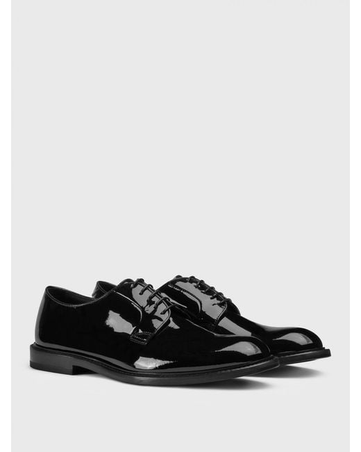 Doucal's Black Patent Leather Derby for men
