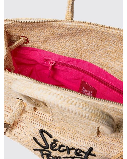 Secret Pon-pon Natural Shoulder Bag