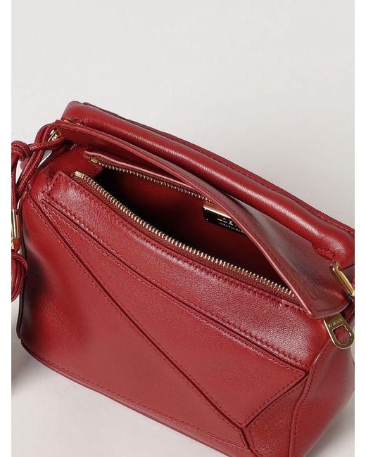 Borsa Featherlight Puzzle di Loewe in Red