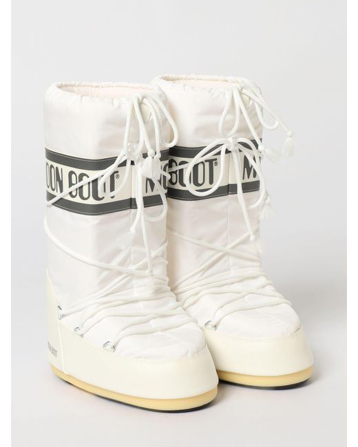 Moon Boot White Flat Ankle Boot