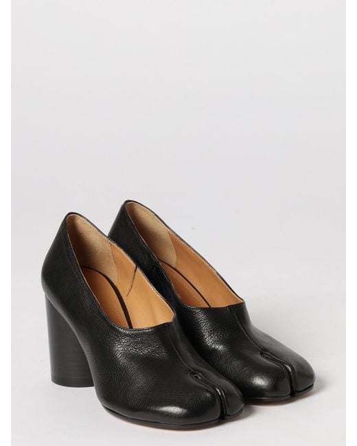 Maison Margiela Black Tabi Leather Pumps