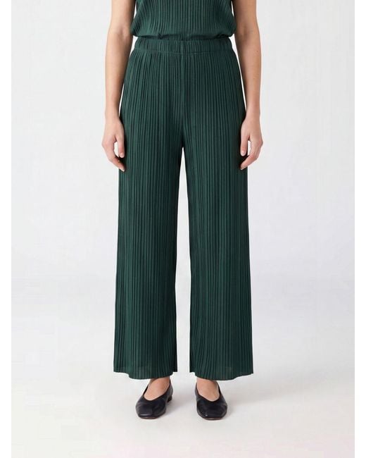 Pleats Please Issey Miyake Green Cropped Pleated Crêpe Trousers