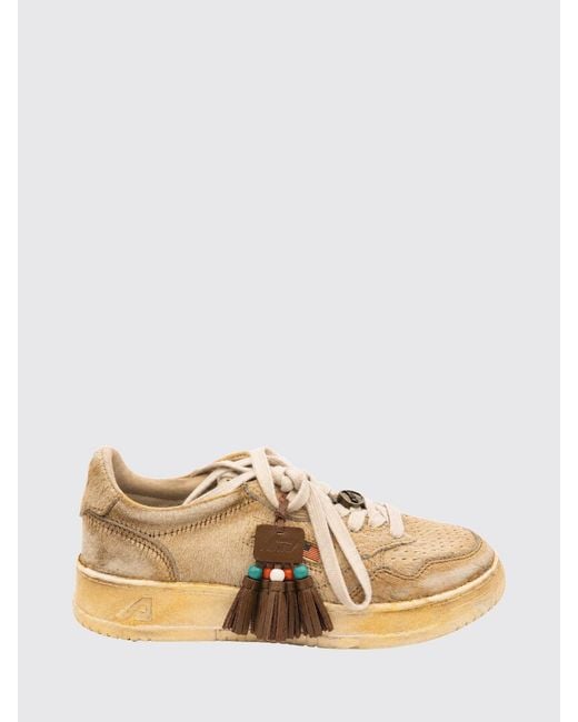Autry Natural Medalist Low Super Vintage Bicolour Leather Trainers With Worn Effect