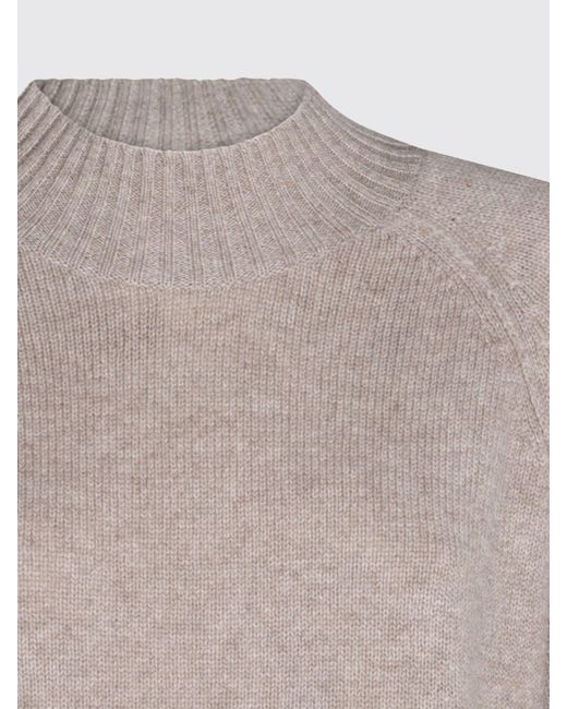 Allude Gray Sweater