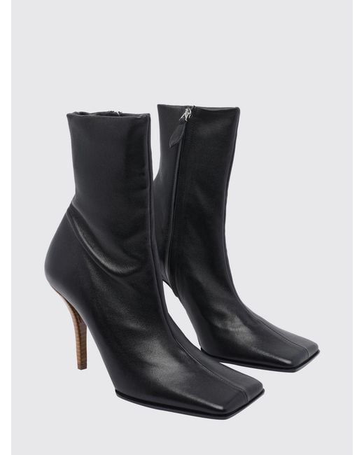 Alaïa Black Smooth Leather Ankle Boots With A Square Toe And High Stiletto Heel