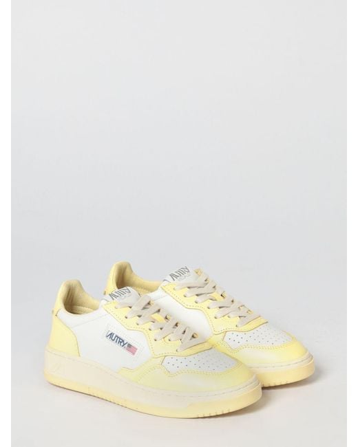 Autry Natural Medalist Low Leather Sneakers