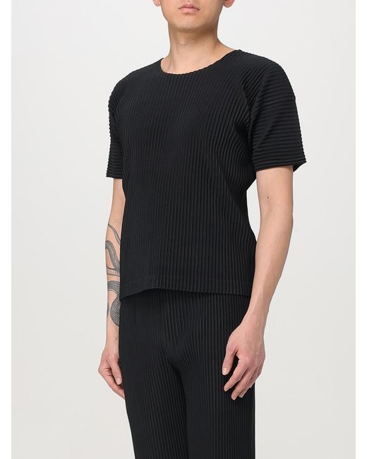 Homme Plissé Issey Miyake Black Pleated Short Sleeve Tshirt for men