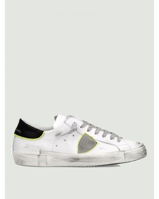 Sneakers Paris di Philippe Model in White da Uomo