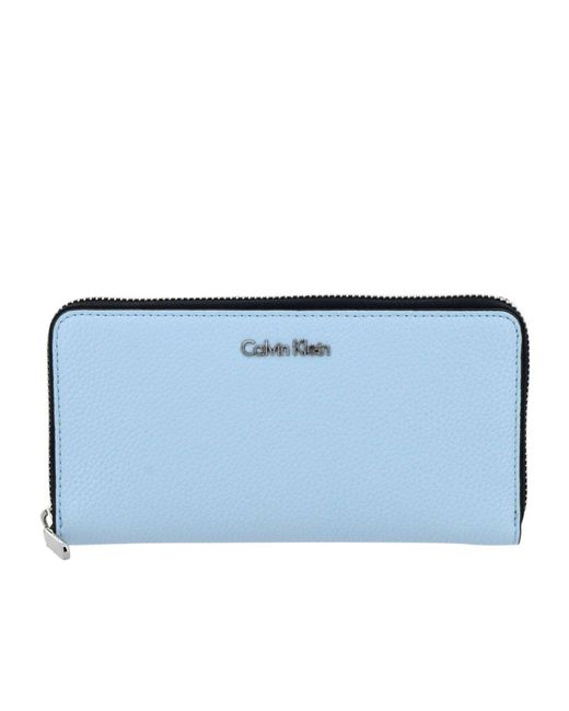 Calvin Klein Geldbeutel für Damen in Blau | Lyst DE