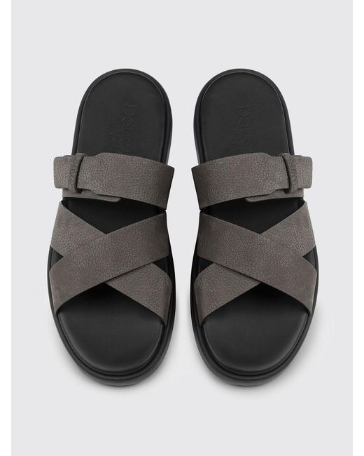 Doucal's Black Grained Leather Sandals for men