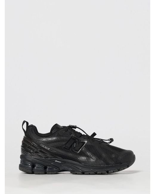 New Balance Black Trainers for men