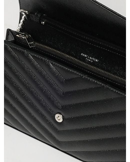 Borsa Cassandre di Saint Laurent in Black