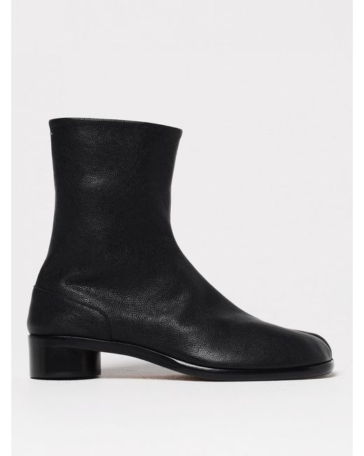 Maison Margiela Black Tabi Grained Leather Ankle Boots for men