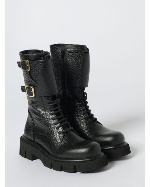 Paloma Barceló Black Flat Ankle Boots