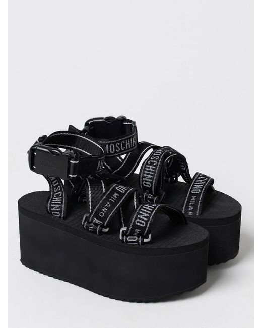 Scarpe con tacco di Moschino Couture in Black