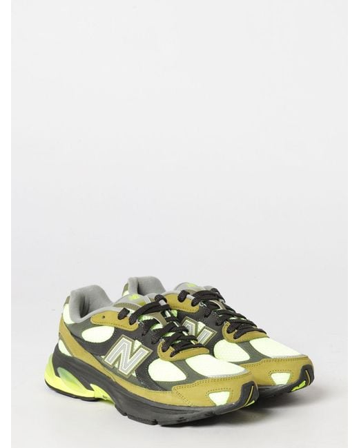 New Balance Green 2010 Suede And Mesh Low Top Sneakers With Applied Logo for men