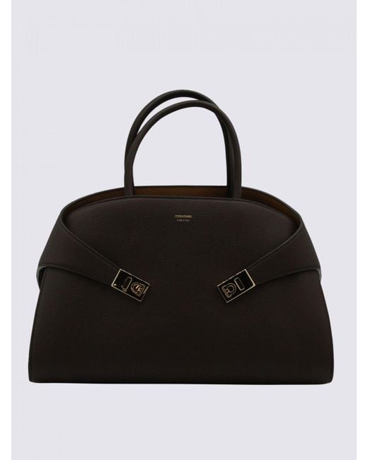 Borsa Hug Medium di Ferragamo in Black