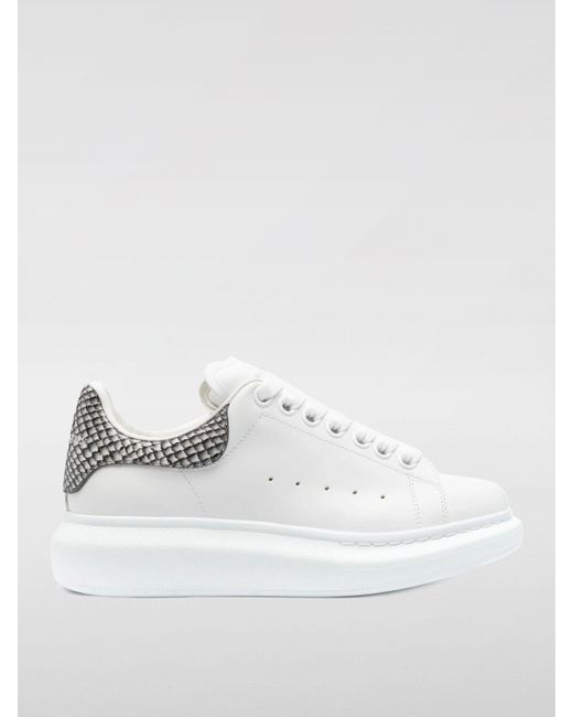 Sneakers Larry in pelle con strass di Alexander McQueen in White