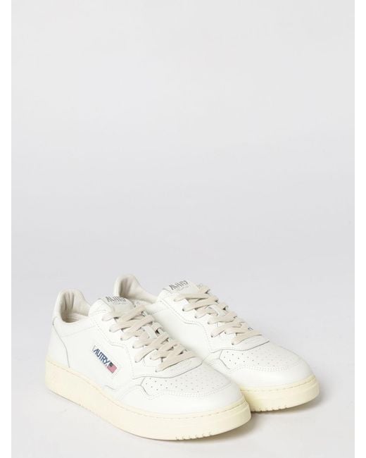 Autry White Medalist Low Leather Sneakers for men