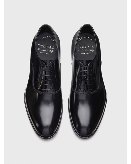 Doucal's Black Brogue Shoes for men