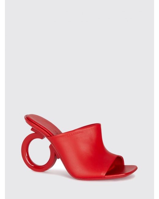 Chaussures À Talons Femme Ferragamo en coloris Red