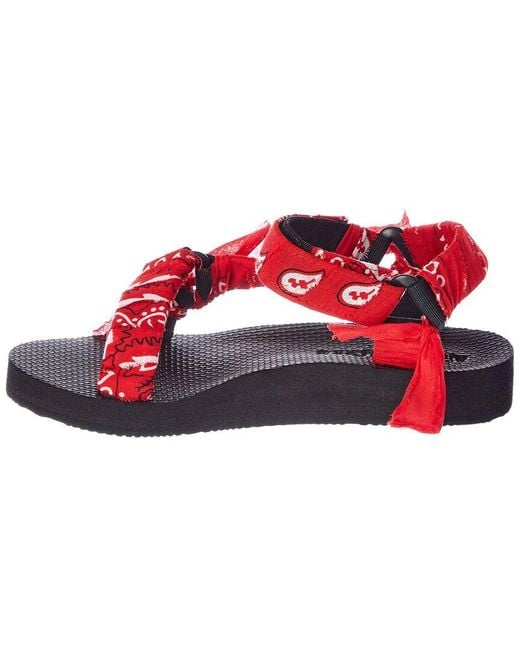 ARIZONA LOVE Red Trekky Bandana Sandal