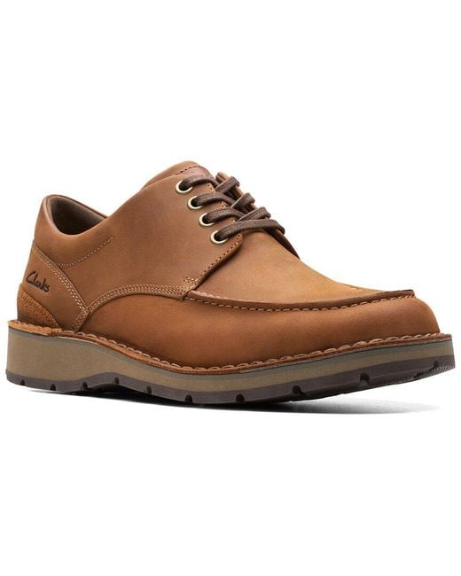 Clarks Brown Gravelle Low Leather Shoe for men