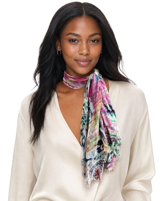 Blue Pacific White Floral Seashells Cashmere-Blend Neckerchief