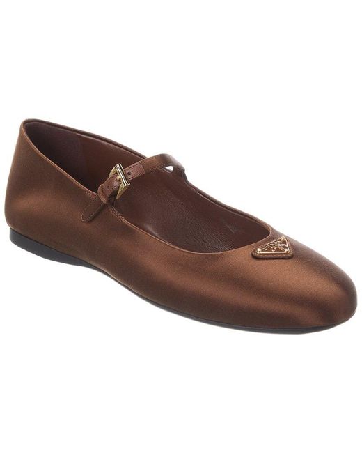 フラットシューズ PRADA Woman Ballet flats Brown 1F794N008 F0324 Prada Logo Satin Ballerina Flat in Brown | Lyst