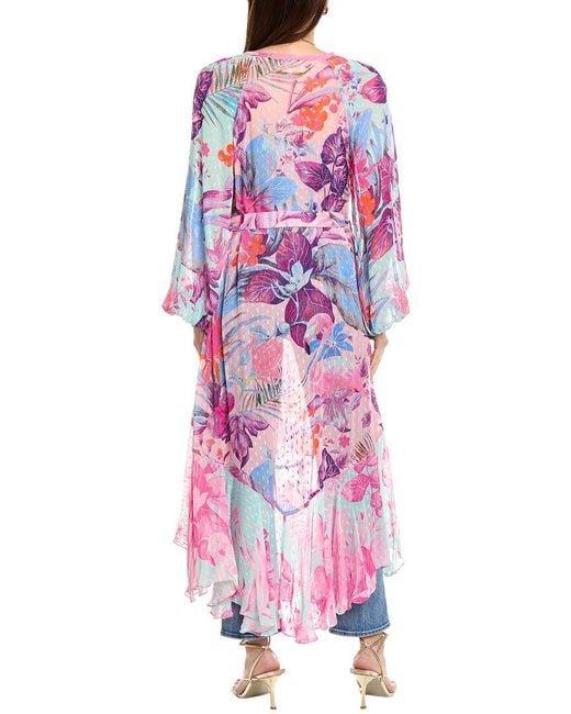 Rococo Sand Red Zazu Cape