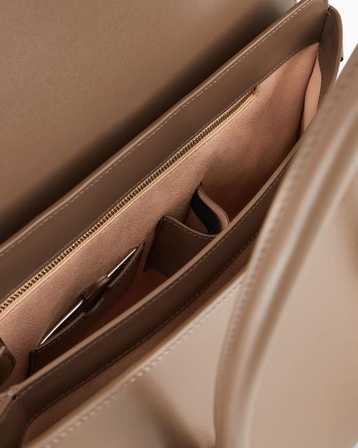 Bolso Baúl La Prima Tamaño Grande De Piel Graneada Giorgio Armani de color Brown