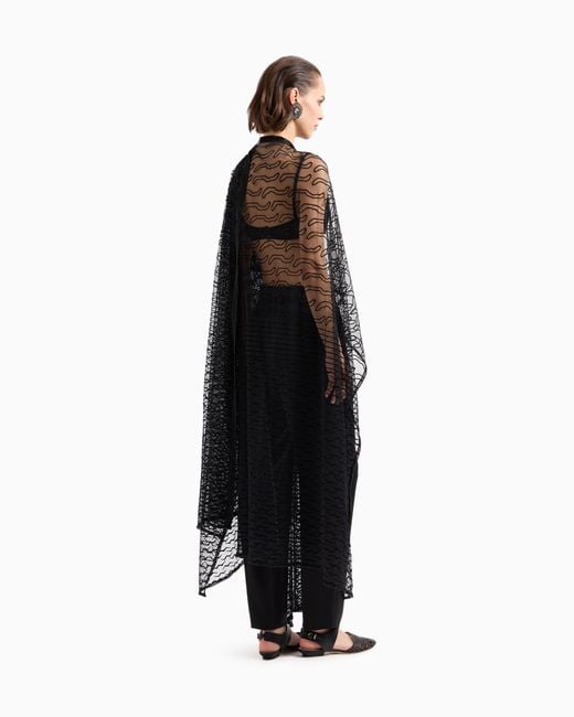 Mantella di Giorgio Armani in Black