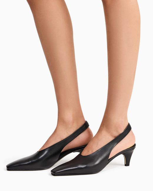 Giorgio Armani White Decollete Shoe Leather Lining And Leather Sole