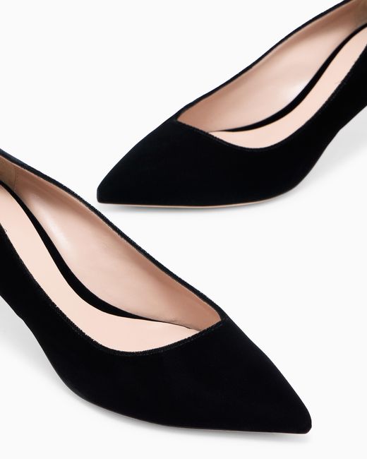 Giorgio Armani White Velvet Kitten Heel Pump
