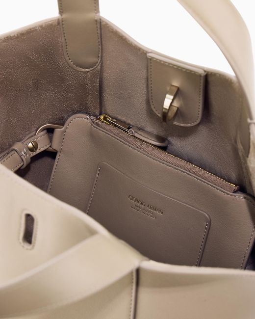 Giorgio Armani White Leather Handbag With A Geometric Base And A Snap-Hook Clasp