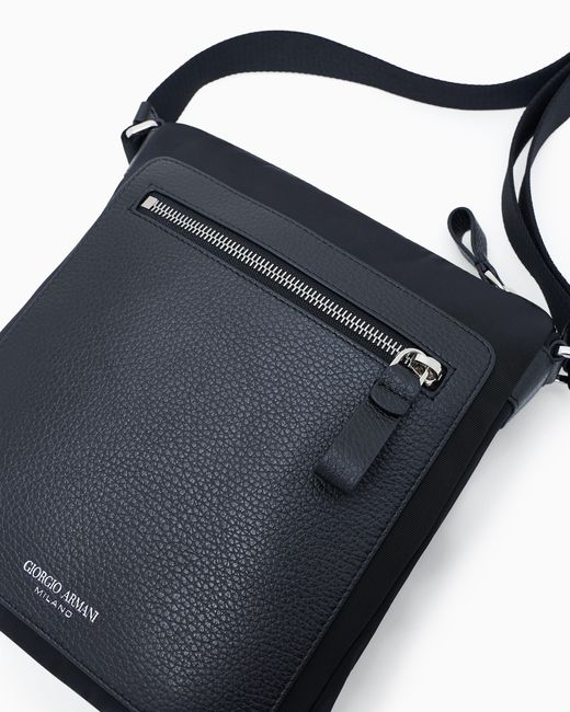 Giorgio Armani Asv Crossbody Bag Aus Nylon Und Genarbtem Leder in Black für Herren