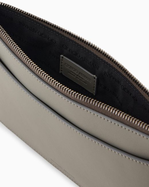 Pochette di Giorgio Armani in Gray da Uomo