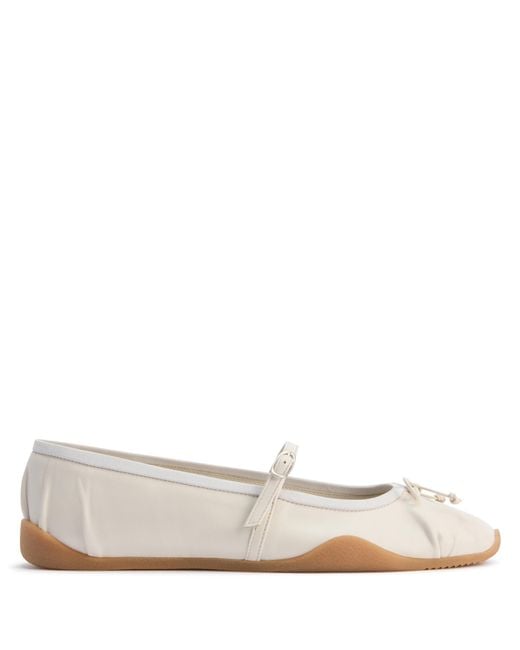 Giuseppe Zanotti White Gz Top Ballet Buckle