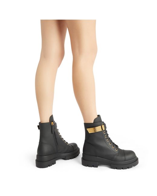 Giuseppe zanotti lace clearance up boots