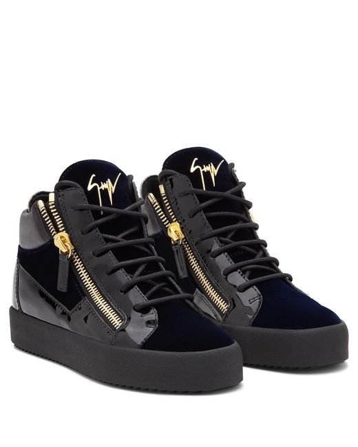 blue velvet giuseppe zanotti