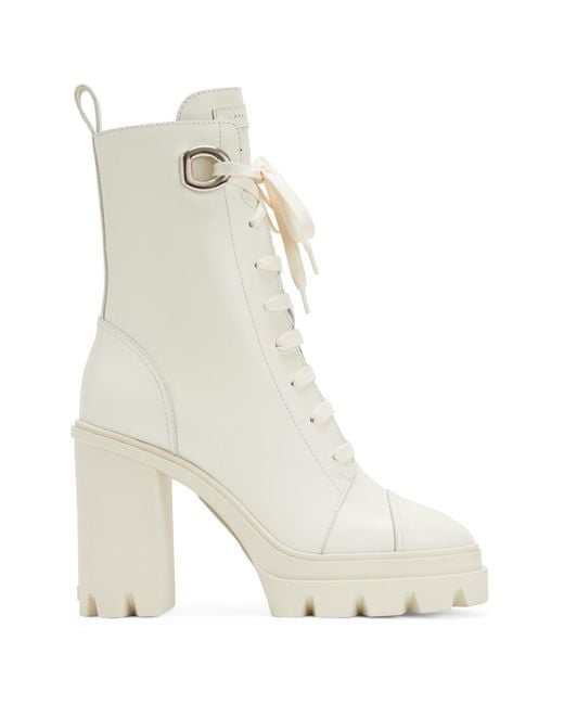 Heeled Boots di Giuseppe Zanotti in White