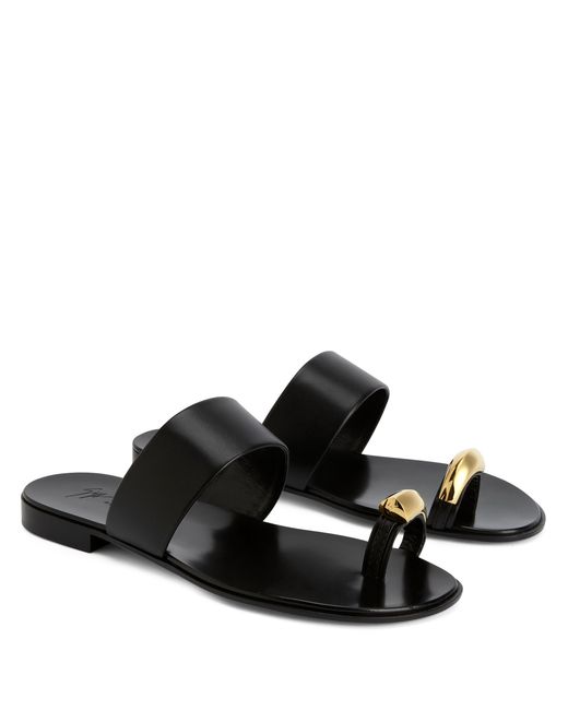 Giuseppe Zanotti Black Norbert Leather Toe-Loop Sandals for men