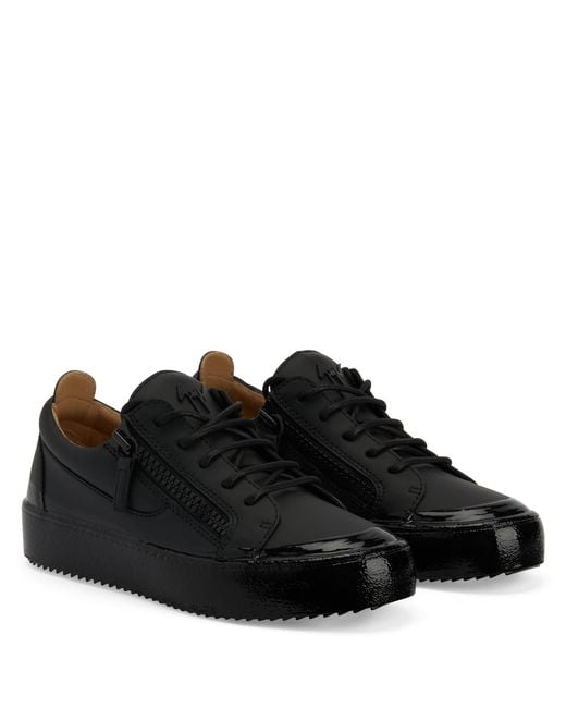 Giuseppe Zanotti Black Gail Match