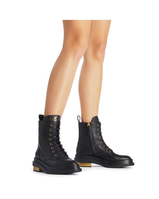 Giuseppe Zanotti Black Chelsey