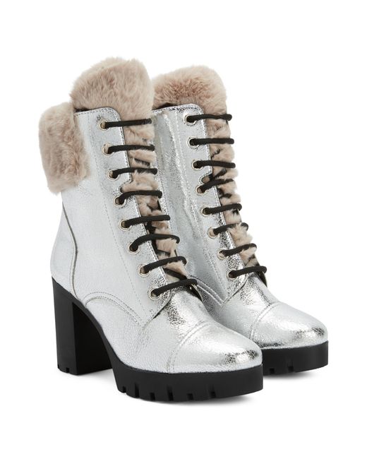Giuseppe Zanotti White Moyra