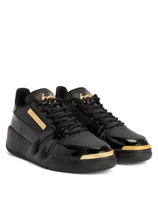 Giuseppe Zanotti Black Talon