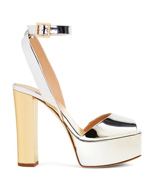 Sandali Betty di Giuseppe Zanotti in Metallic