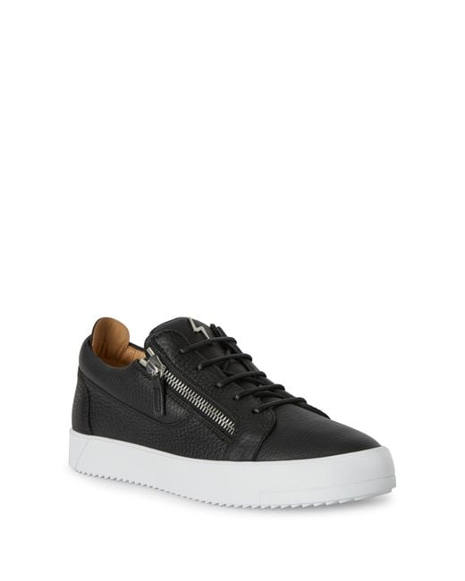 FRANKIE di Giuseppe Zanotti in Black da Uomo