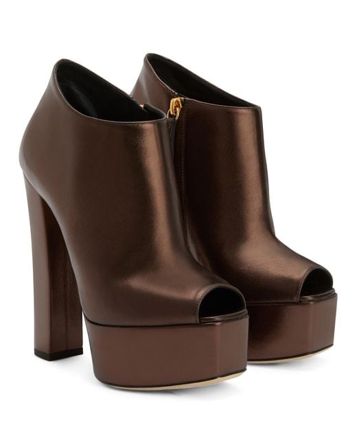 Giuseppe Zanotti Brown Judith