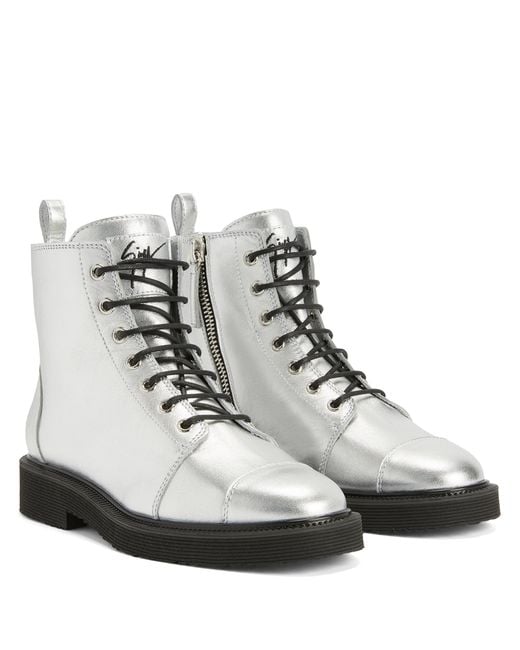 Giuseppe Zanotti White Thora